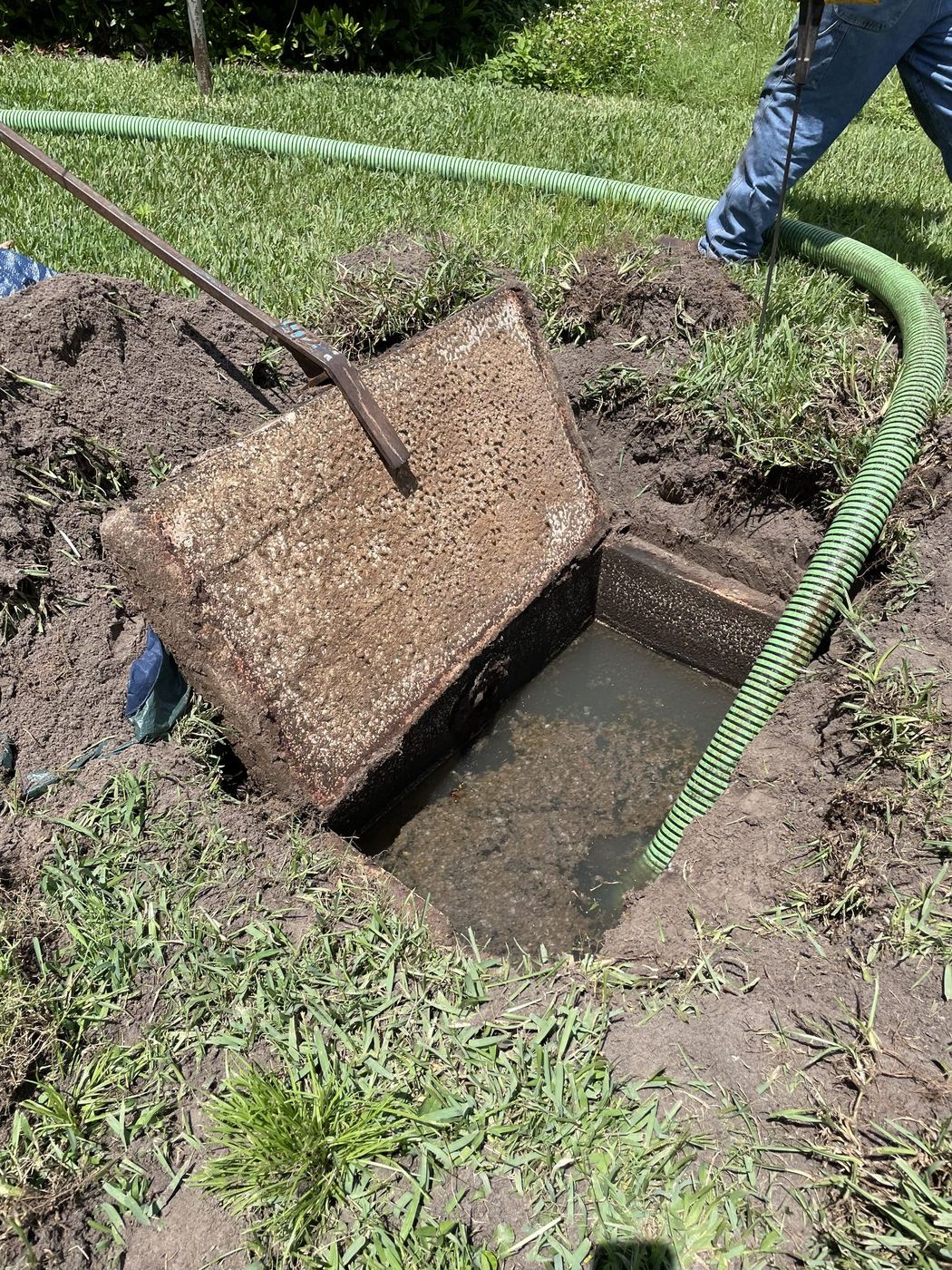 Septic pump-out — Longwood, FL